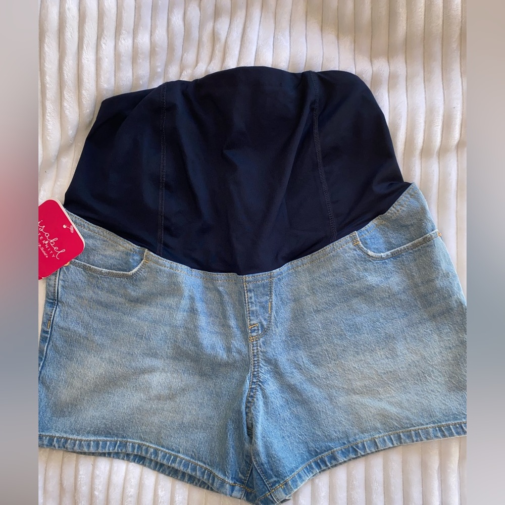 Ingrid Isabel maternity | midi shorts |